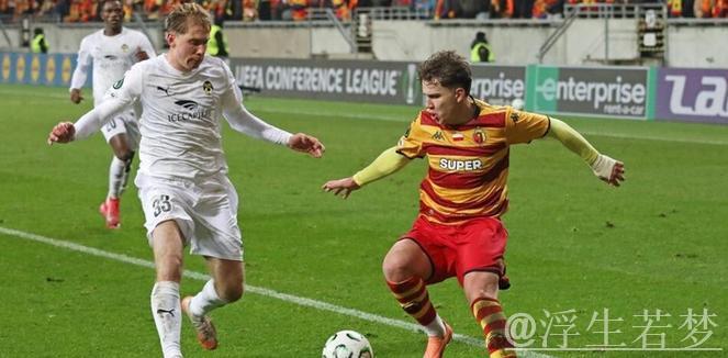 巴萨、曼城与切尔西争抢波兰17岁妖星皮图谢夫斯基